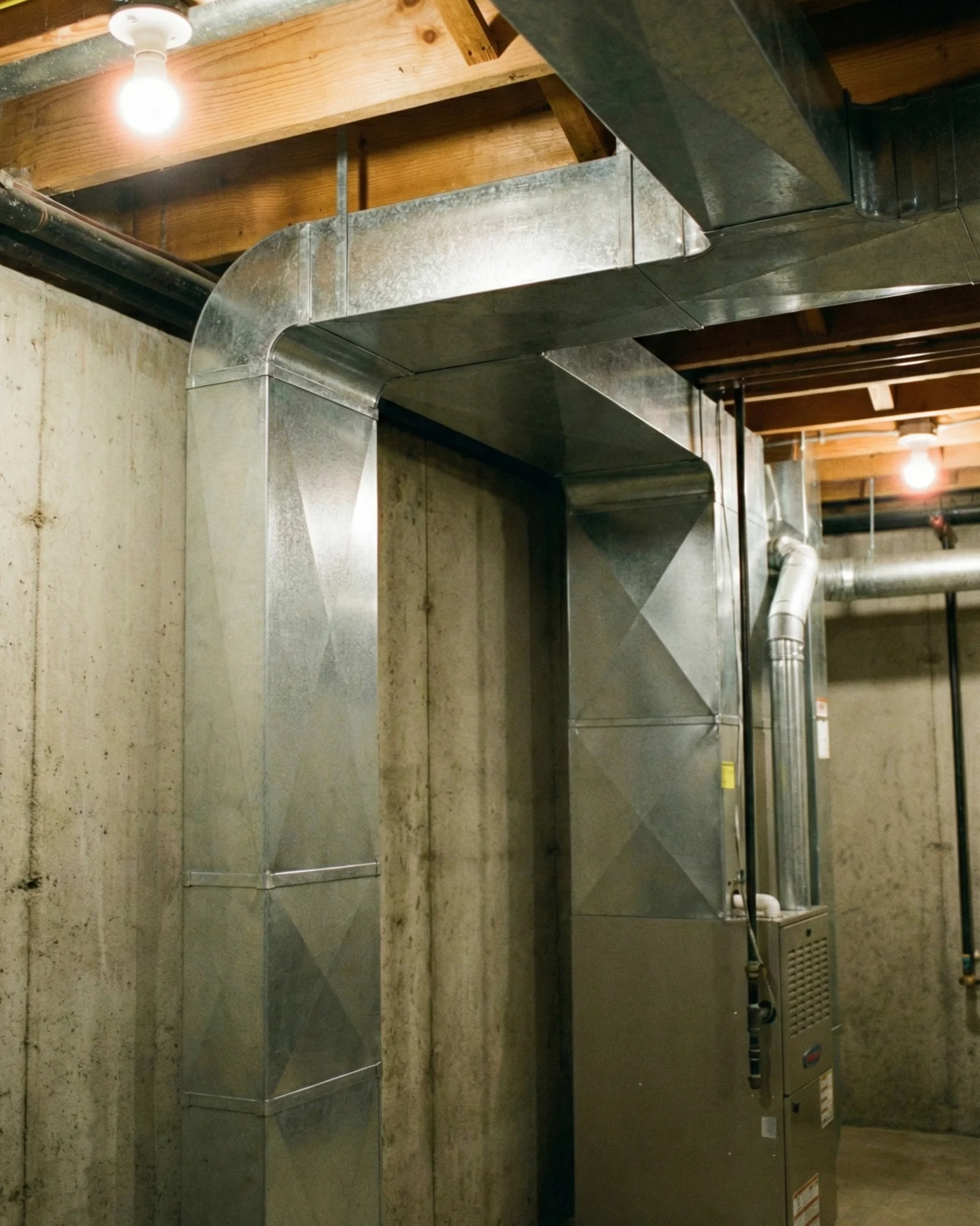 Trunk line crossbreaks in a basement duct run